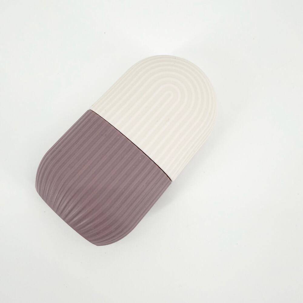 Dual-Toned Ribbed Silicone Facial Ice Roller Purple & Cream NWOT Skincare Depuff